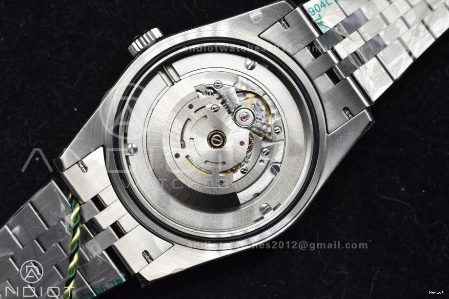A2824 904L Jubilee SS Bracelet on Dial 326934 Best ZF 1:1 Green SS Edition Sky-Dweller 1107